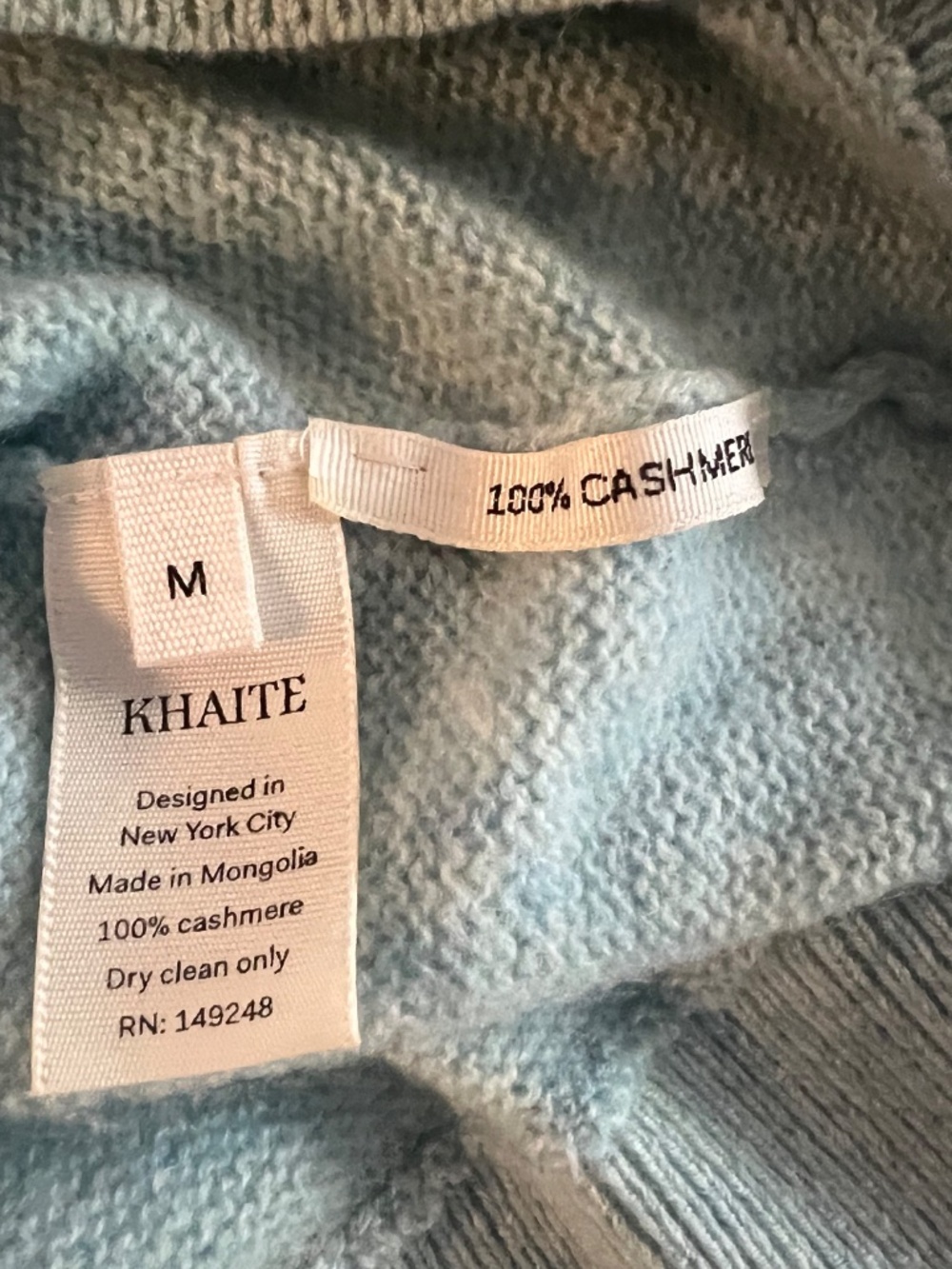 Khaite V-neck cashmere sweater - Picture 3 of 12